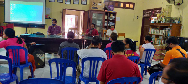 Pertemuan Kelompok Kerja Kampung KB Desa Lokapaksa Kecamata Seririt Kabupaten Buleleng