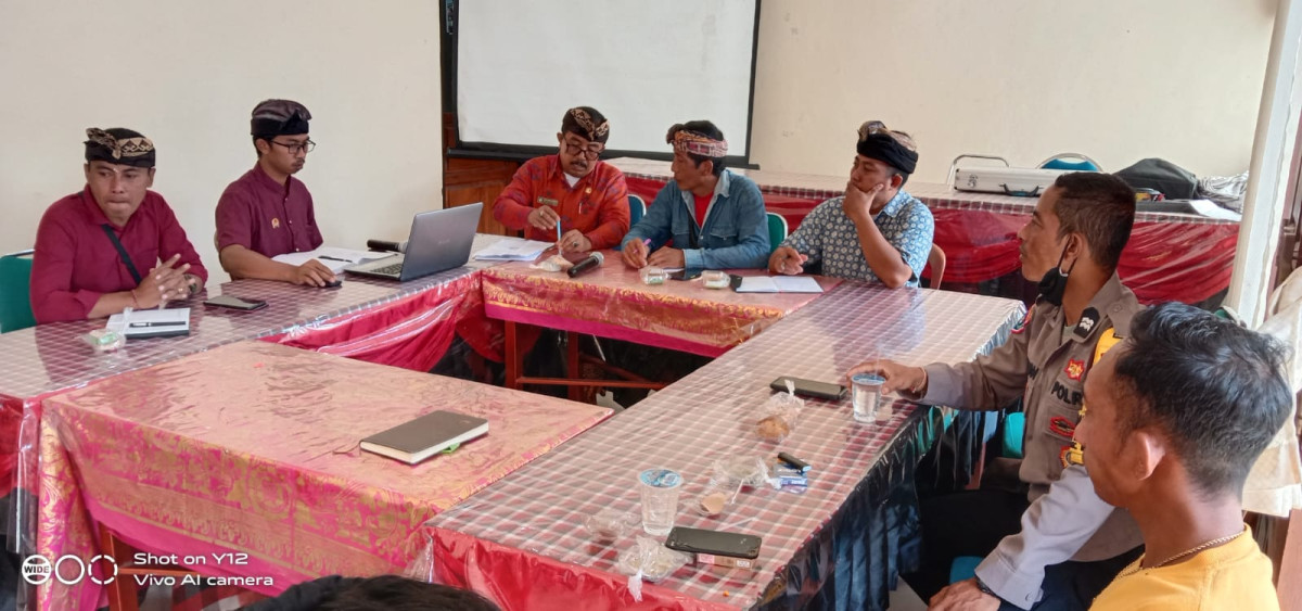 Rapat Pembentukan Struktur Organisasi Keolahragaan Futsal dan Voly Desa Sepang.
