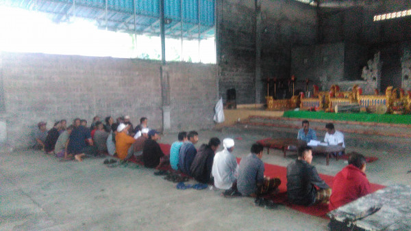 Rapat banjar krama lanang banjar tegalasih