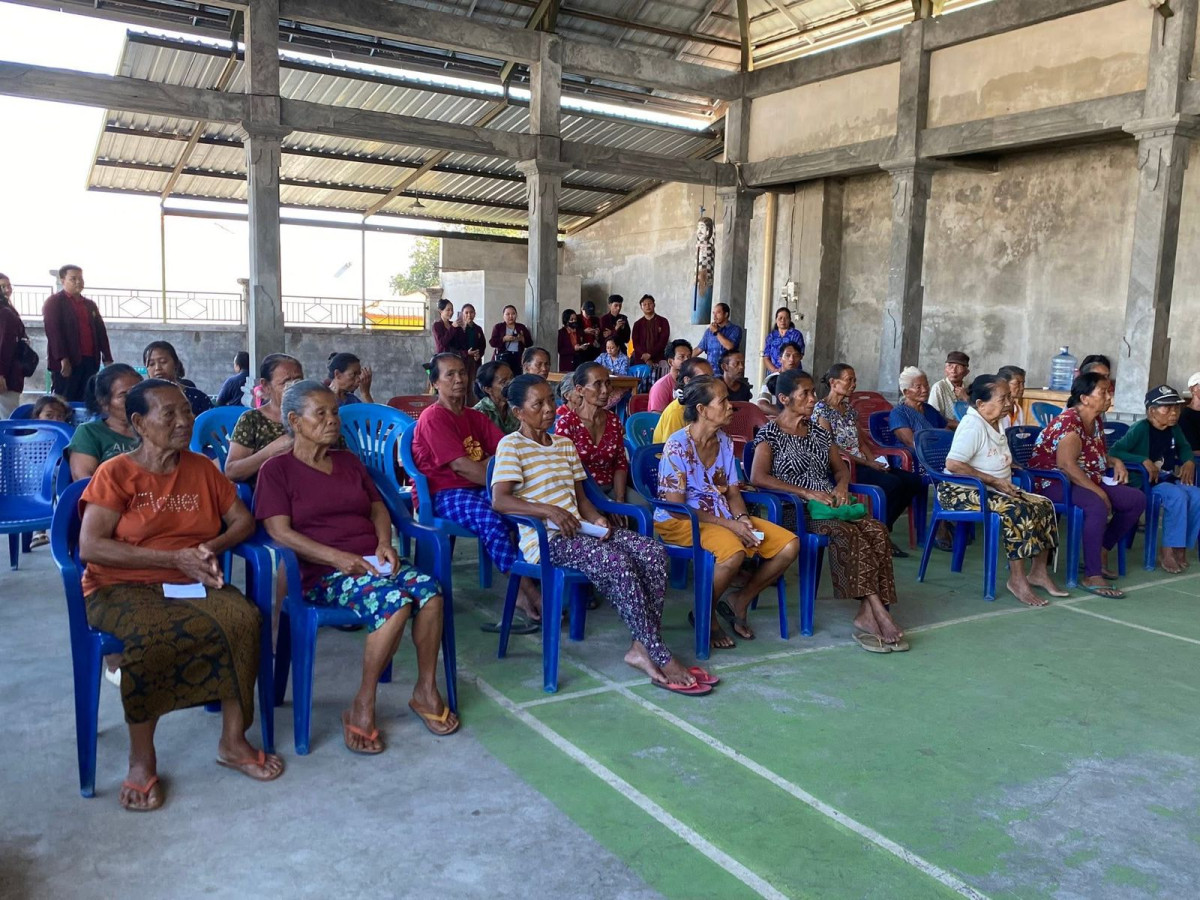 Pembagian BLT DD Oktober