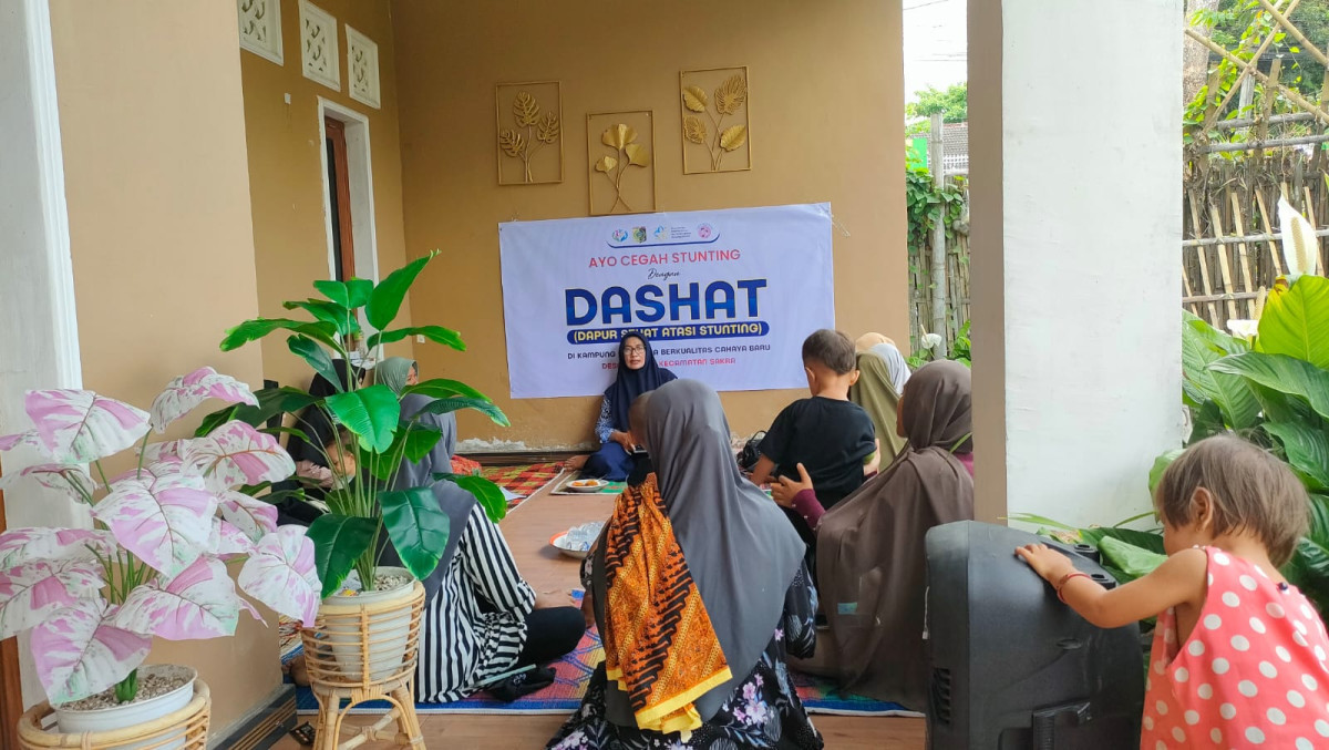 KEGIATAN DASHAT  ( DAPUR SEHAT ATASI STUNTING )DI KAMPUNG KELUARGA BERKUALITAS ( KP. KB ) CAHAYA BARU DESA KESELET KEC. SAKRA