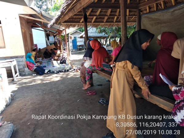 Rapat Pokja Kampung KB Karang Kerakas Desa Segara Katon