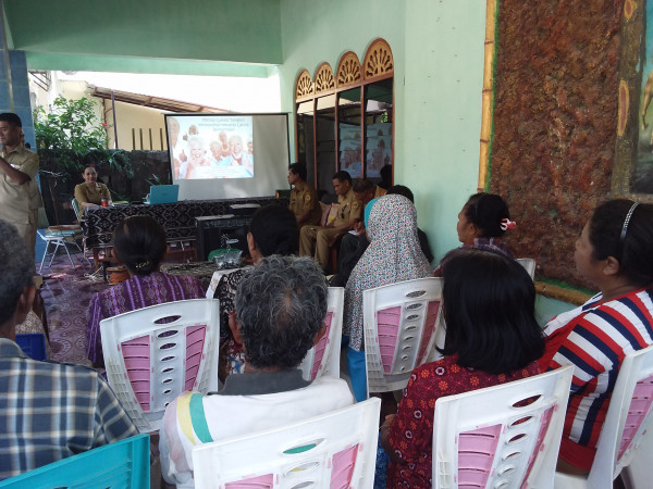 SOSIALISASI TENTANG BINA KELUARGA LANSIA