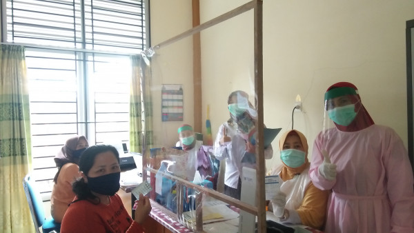 pelayanan KB Pil dan Suntik 