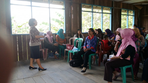 Penyuluhan Tentang KDRT Oleh Bidang Pemberdayaan Perempuan DP3AP2KB Kabupaten Lamandau