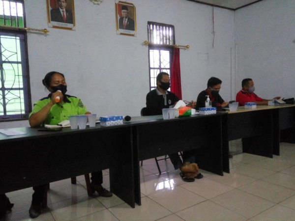 Penyuluhan pemanfaatan pekarangan rumah tangga