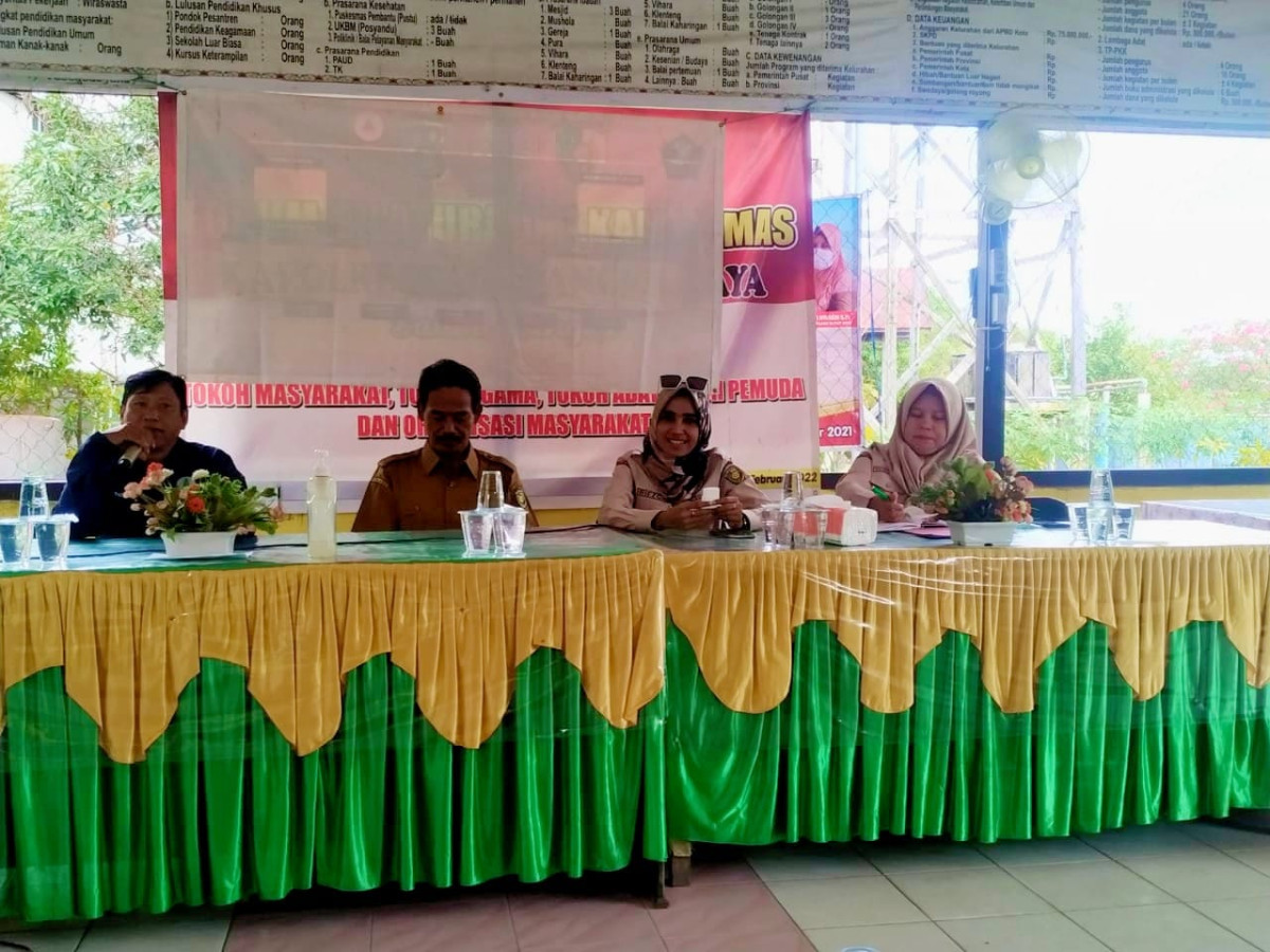 Pertemuan POKDARWIS (Kelompok Sadar Wisata)di Kampung KB Marang