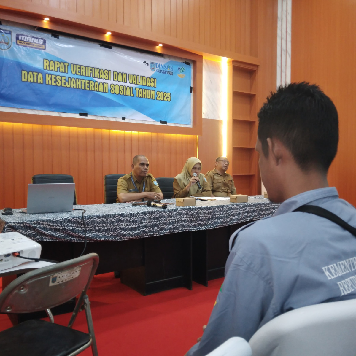 Rapat verifikasi dan validasi data kesejahteraan sosial 2025