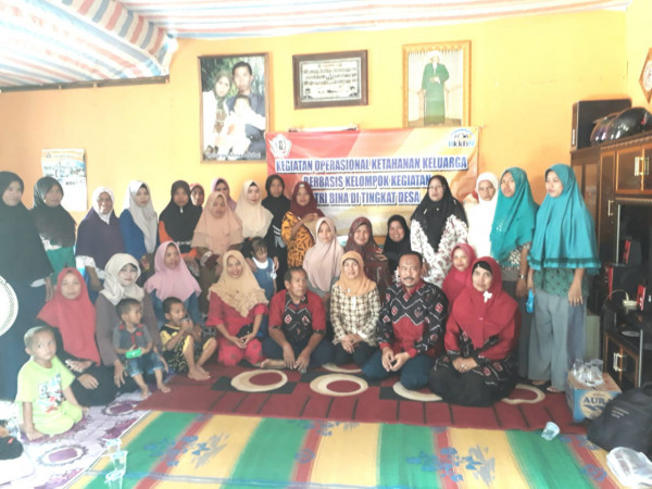 Pertemuan Kelompok Tribina di Kampung KB Permata Desa Damsari Kecamatan Tamban