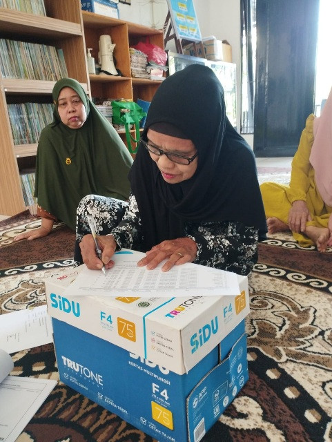 Penyaluran BLT Desa Pakan Dalam Bulan Oktober 2025