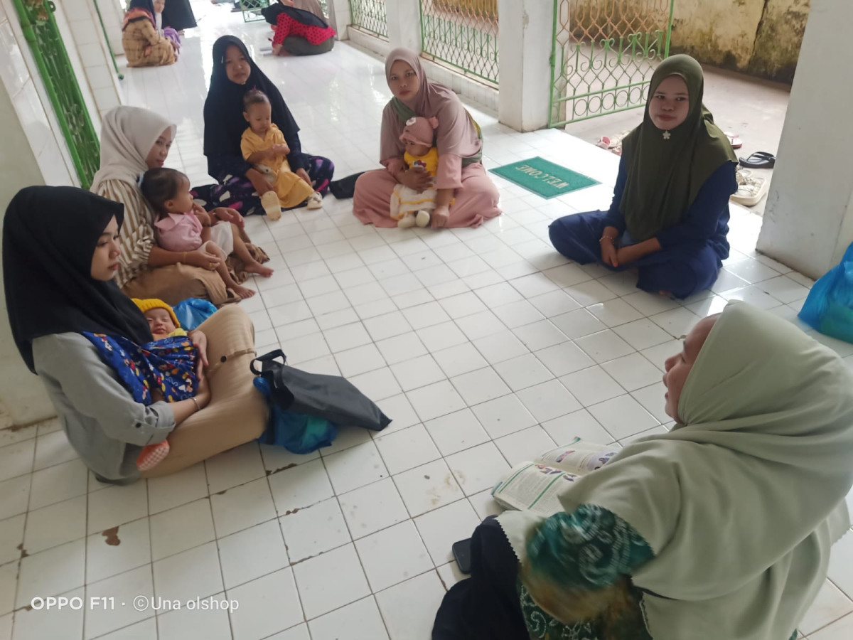 Kegiatan bkb dalam rangka penyuluhan tentang pemberian ASI kepada bayi baru lahir