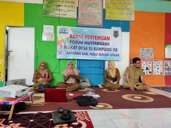 Rapat Pertemuan Forum Musyawarah Tingkat Desa di Kampung KB