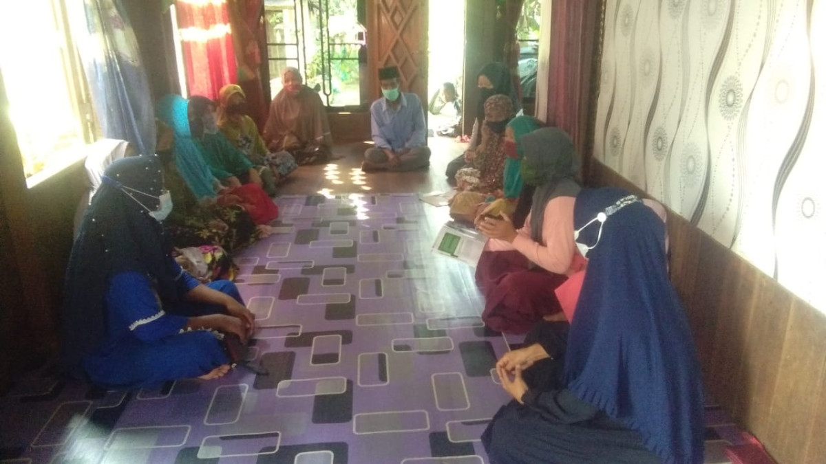 kegiatan rutin BKL desa Tuhuran