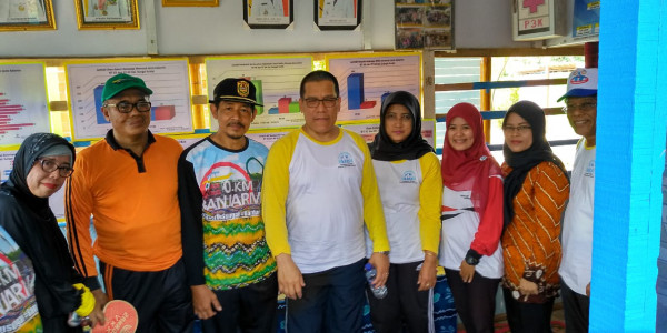 Kunjungan oleh Deputi KS-PK ke Rumah Data Kampung KB Kelurahan Sungai Andai dalam Rangka Harganas ke XXV TK.Provinsi Kal-Sel