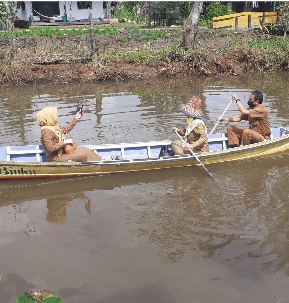 Kunjungan Tim Penilai Objek Wisata Kota banjarmasin di kampung Biuku Sungai Andai