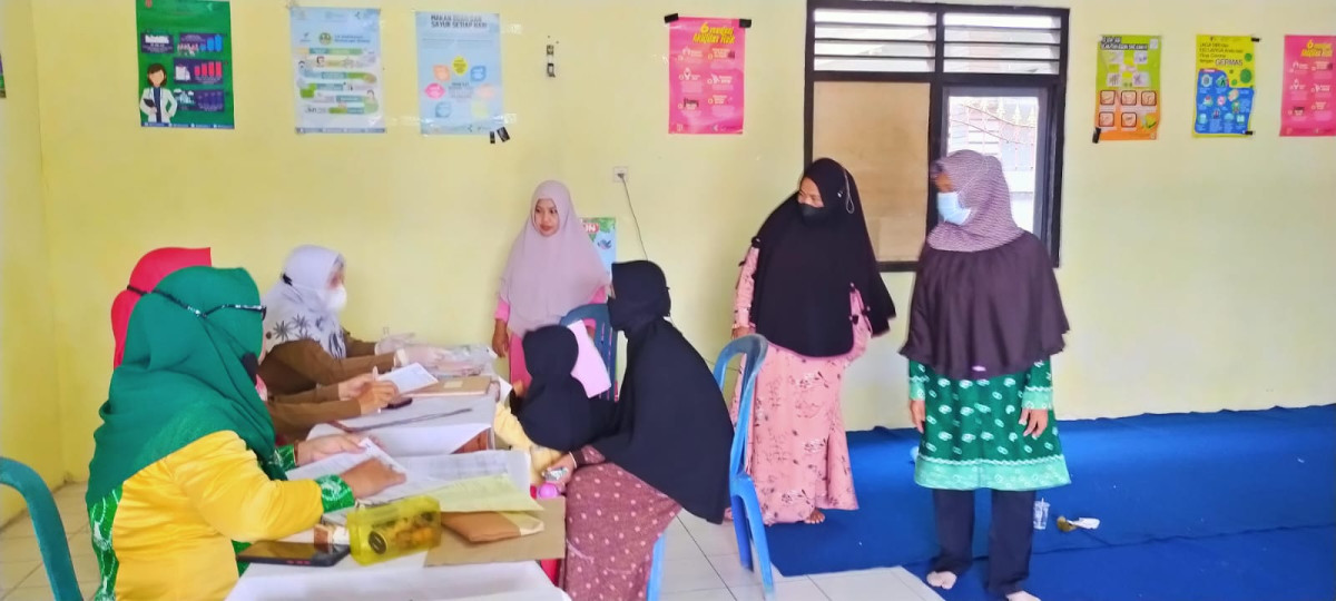 PEMANTAUAN PERTTUMBUHAN DAN PEREMBANGAN ANAK BALITA DI POSYANDU LESTARI