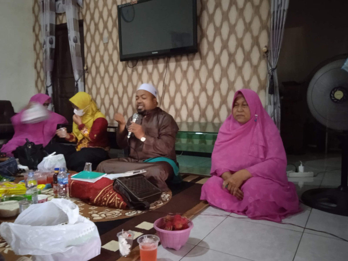 KEGIATAN BULANAN MAJELIS ILMU DAN DZIKIR DI SEI SUMBA GUNTUNG MANGGIS