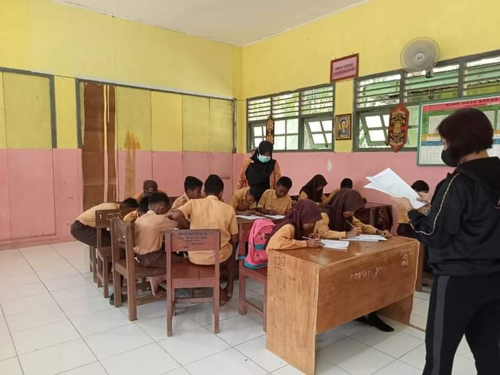 Pemeriksaan PTM pada Siswa-siswi Sekolah Dasar