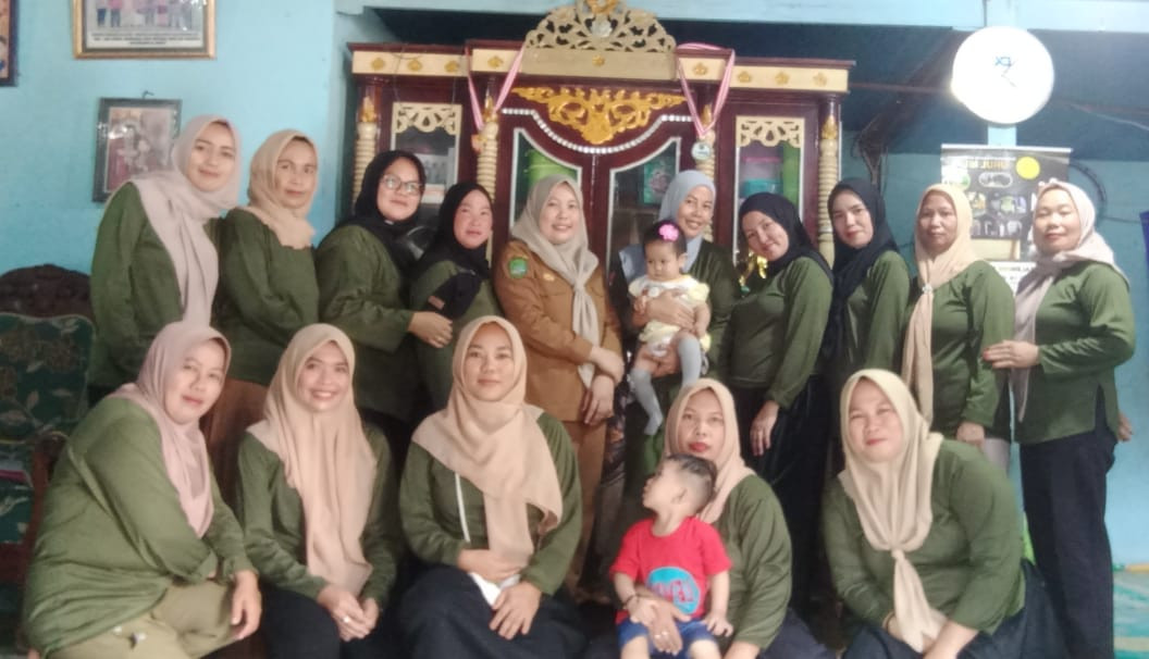 Pertemuan UPPKA Bahagia Sejahtera Dusun Tani Bahagia dan Dusun Karya Tani Kampung KB Sahang Sejahtera