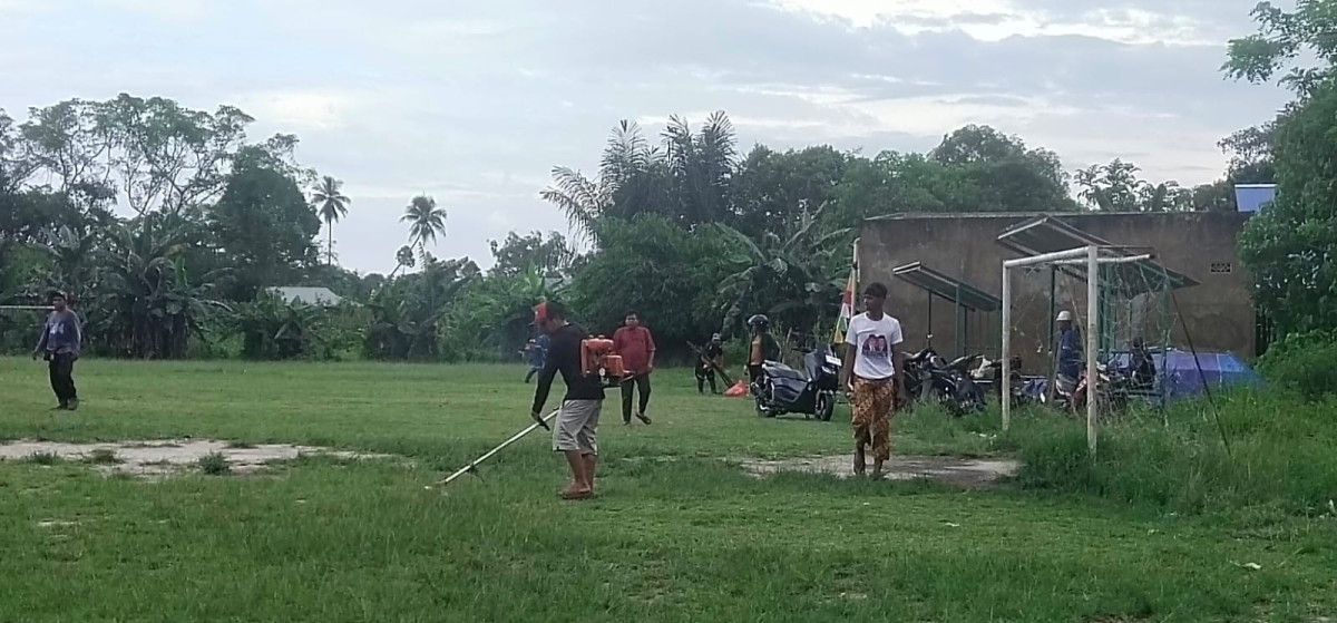 Gotong Royong dalam rangka menyambut acara haul tuan habib  tunggang parangan