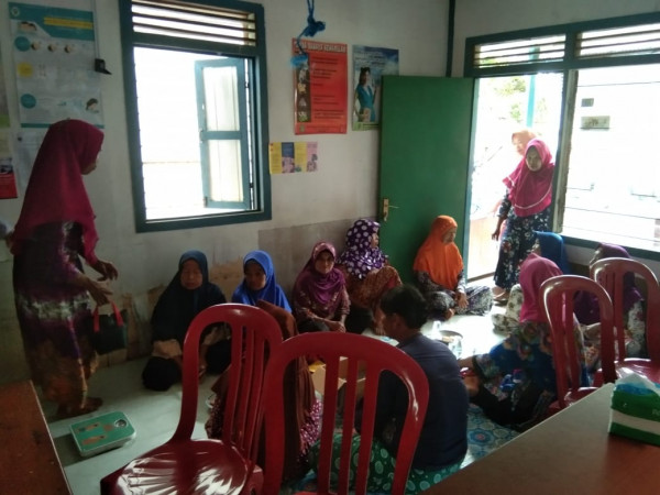 Pos lansia di Kampung KB MUHURAN INDAH