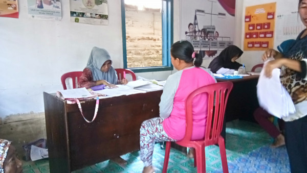 Kegiatan posbindu di kampung kb muhuran indah desa muhuran