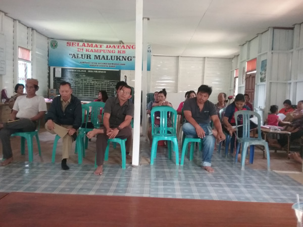 Pertemuan Kelompok Kerja di Kampung KB "Alur Malukng"