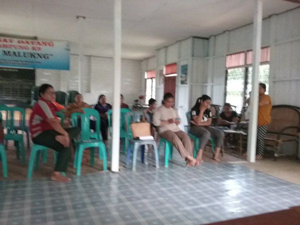 Pertemuan Sosialisasi/Penyuluhan bagi Kelompok UPPKS di Kampung KB 