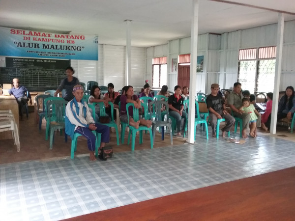 Pertemuan Lokakarya Mini Tingkat Desa di Kampung KB "Alur Malukng"