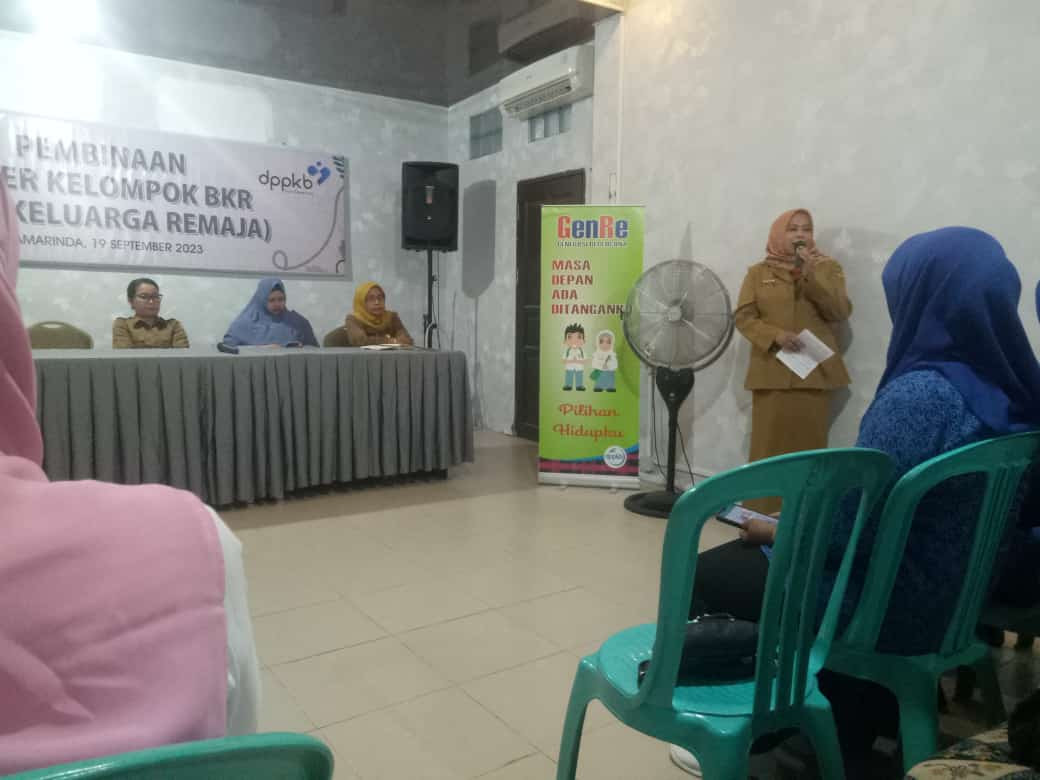 Pembinaan kader kelompok bkr bina keluarga remaja