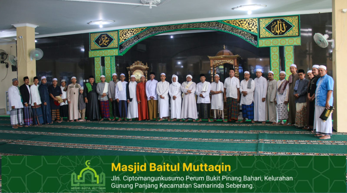 Pelaksanaan hari Raya Idul Adha  144 H dan Pemotongan  hewan Qurban di masjid Baitul Muttaqin Perumahan Pinang Bahari