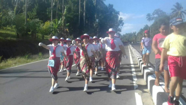 Saat lomba gerak jalan