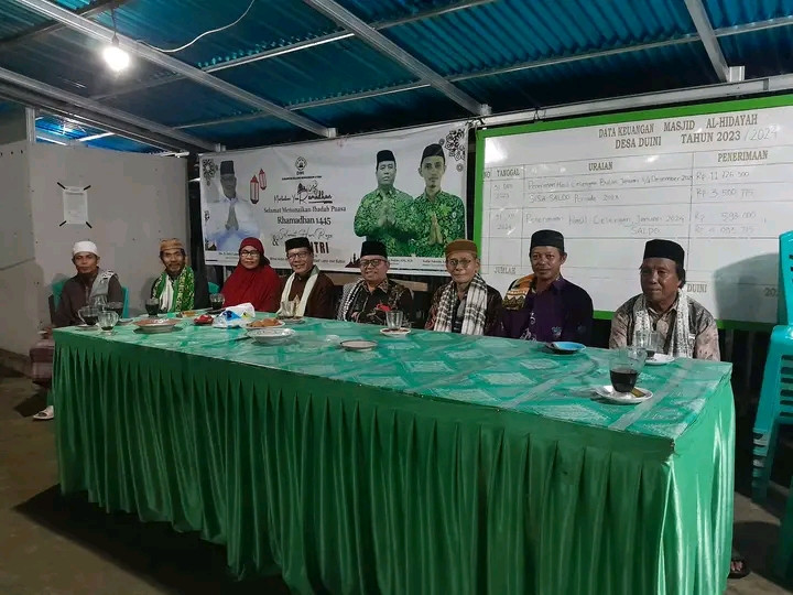 Kunjungan Ketua Dewan Masjid Indonesia Kabupaten Bolaang Mongondow Utara di Masjid Al-hidayah Desa Duini