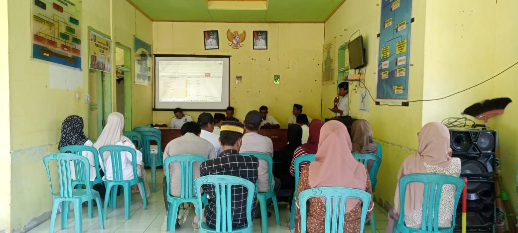 Integrasi Lintas Sektor Usaha Rumahan Sarung Tenun Kampung KB Desa Batunilamung