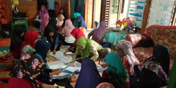 Pembenahan administrasi Rumah Data Kampung Kalobba