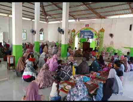 Pendidikan dan layanan Agama bagi keluarga dan masyarakatPendidikan dan layanan Agama bagi keluarga dan masyarakat