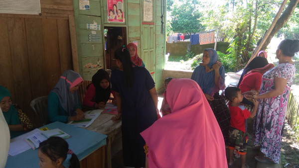 PELAYANAN KESEHATAN DAN IMUNISASI