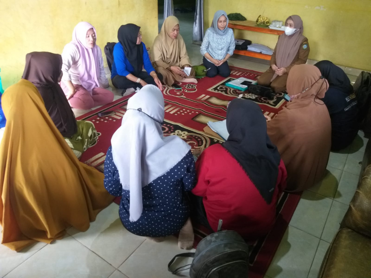 PEMBINAAN DASHAT KAMPUNG KB