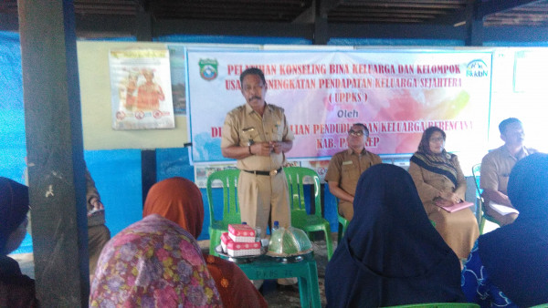 PELATIHAN KONSELING BINA KELUARGA KELOMPOK UPPKS oleh DPPKB