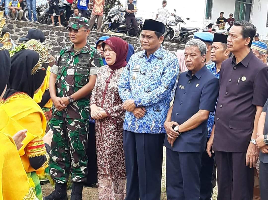 Acara adat budaya mappadendang desa paccekke