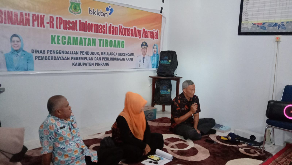 PEMBINAAN PIK R (PUSAT INFORMASI DAN KONSELING REMAJA)