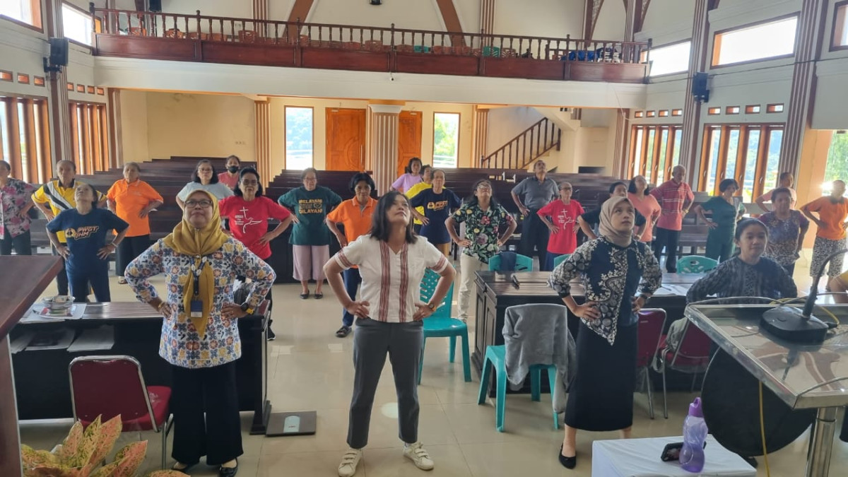 Bina Keluarga Lansia (BKL)