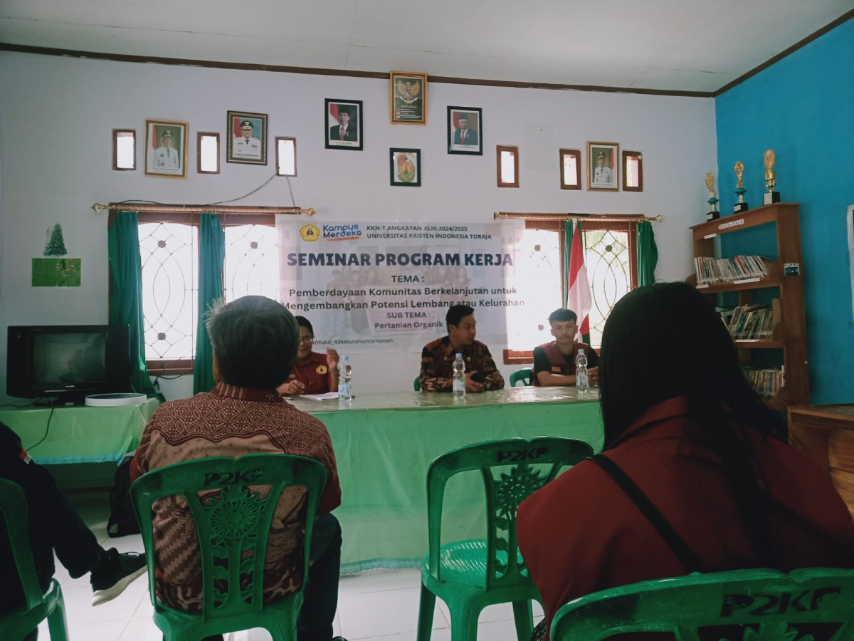 Seminar Program Kerja Mahasiswa KKN Universitas Kristen Indonesia Toraja