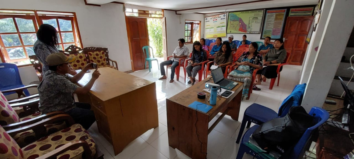 SUASANA PEMBINAAN POKJA KAMPUNG KB