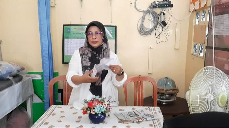 Penyuluhan KB Alokon IUD dan Implant bagi Pasangan Usia Subur