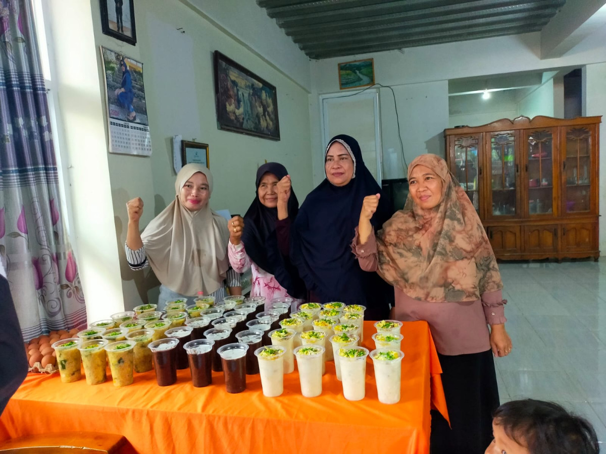 pemberian makan tambahan  bagi yg beresiko stunting (DASHAT)