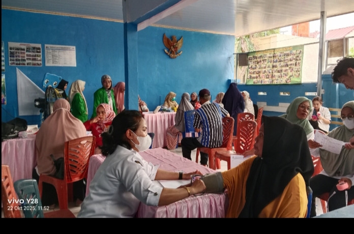 Kegiatan posyandu lansia dan posbindu