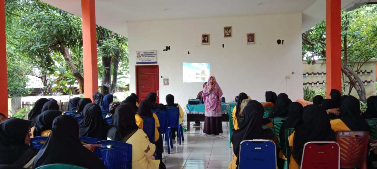 Sekolah Lansia pada kelompok BKL (Sidaya)