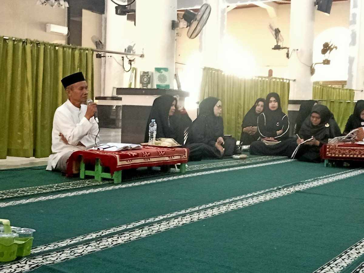 pengajian rutin MT At Tarbiyah