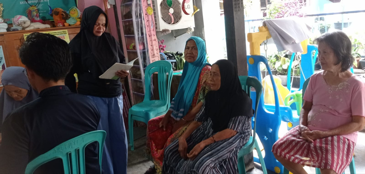 Posyandu Lansia sekaligus pembinaan poktan BKL